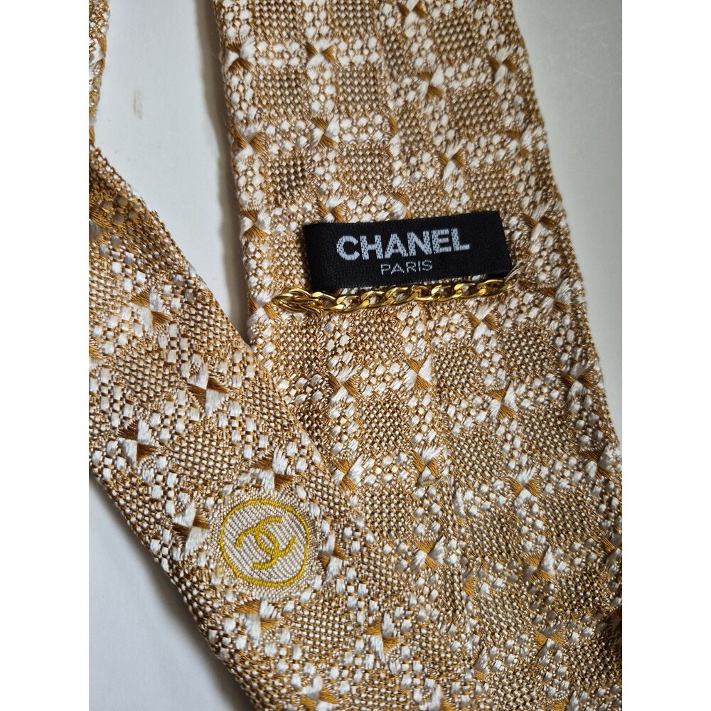 Vintage CHANEL Silk Tie Golden Tan / Cream Textured 3.75" Made in Italy